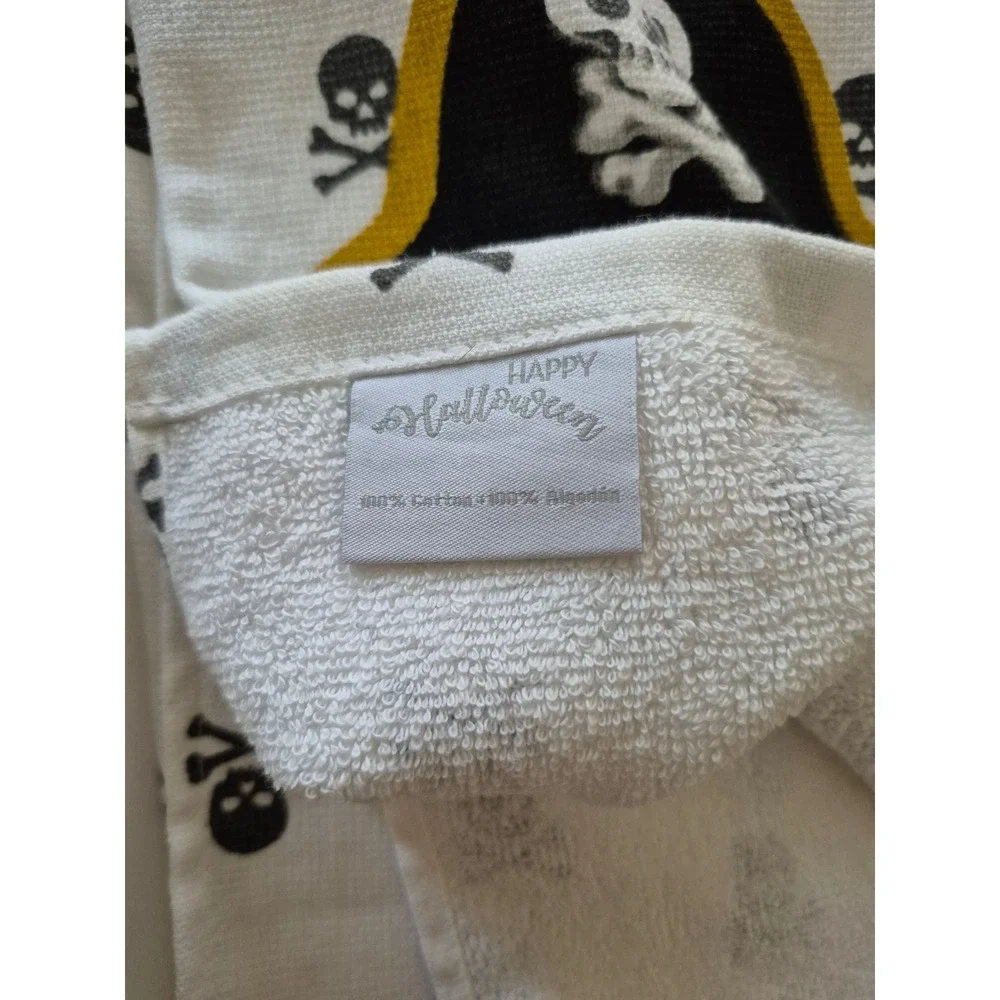Happy Halloween Pirate Cat Hand Towel Set 2pc White 100% Cotton Skull Crossbones